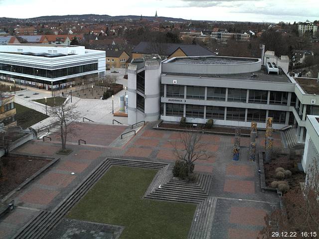 Foto der Webcam: Verwaltungsgeb&auml;ude, Innenhof mit Audimax, H&ouml;rsaal-Geb&auml;ude 1