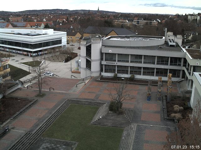 Foto der Webcam: Verwaltungsgeb&auml;ude, Innenhof mit Audimax, H&ouml;rsaal-Geb&auml;ude 1
