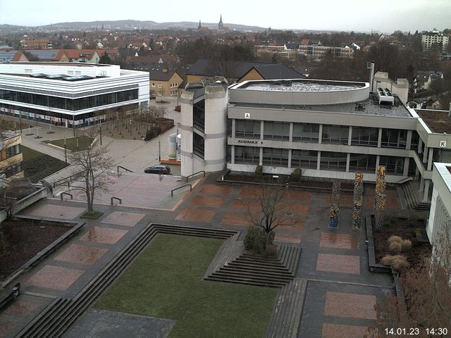 Foto der Webcam: Verwaltungsgeb&auml;ude, Innenhof mit Audimax, H&ouml;rsaal-Geb&auml;ude 1