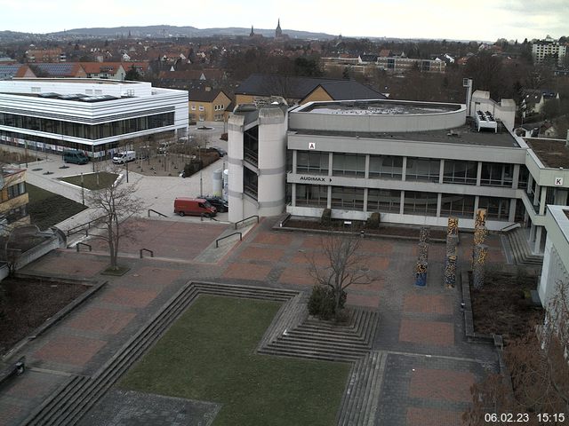 Foto der Webcam: Verwaltungsgeb&auml;ude, Innenhof mit Audimax, H&ouml;rsaal-Geb&auml;ude 1