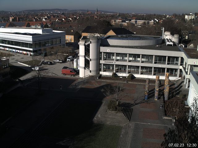 Foto der Webcam: Verwaltungsgeb&auml;ude, Innenhof mit Audimax, H&ouml;rsaal-Geb&auml;ude 1