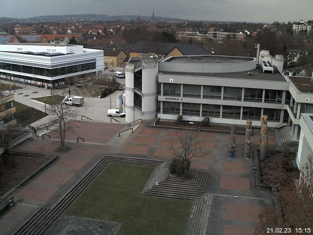 Foto der Webcam: Verwaltungsgeb&auml;ude, Innenhof mit Audimax, H&ouml;rsaal-Geb&auml;ude 1