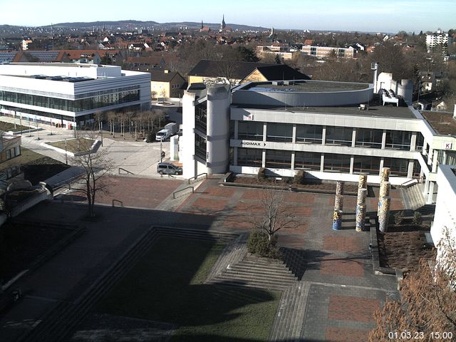 Foto der Webcam: Verwaltungsgeb&auml;ude, Innenhof mit Audimax, H&ouml;rsaal-Geb&auml;ude 1