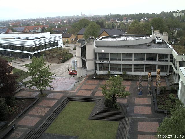 Foto der Webcam: Verwaltungsgeb&auml;ude, Innenhof mit Audimax, H&ouml;rsaal-Geb&auml;ude 1