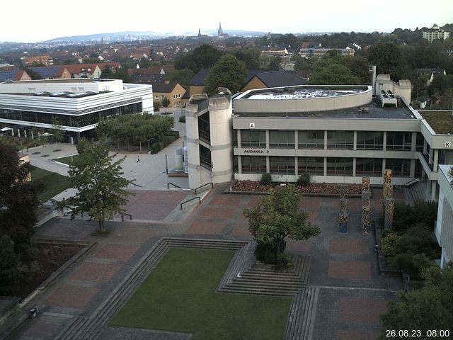 Foto der Webcam: Verwaltungsgeb&auml;ude, Innenhof mit Audimax, H&ouml;rsaal-Geb&auml;ude 1