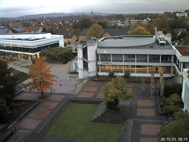 Foto der Webcam: Verwaltungsgebäude, Innenhof mit Audimax, Hörsaal-Gebäude 1