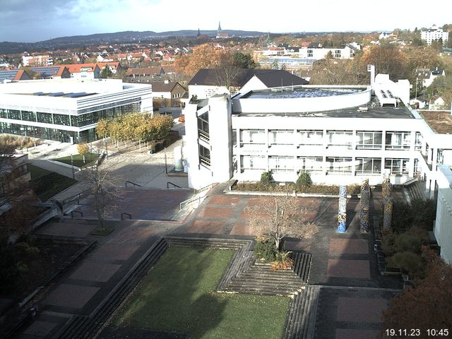 Foto der Webcam: Verwaltungsgebäude, Innenhof mit Audimax, Hörsaal-Gebäude 1