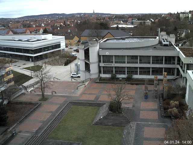 Foto der Webcam: Verwaltungsgebäude, Innenhof mit Audimax, Hörsaal-Gebäude 1