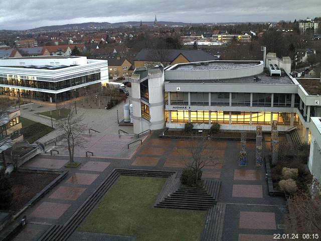 Foto der Webcam: Verwaltungsgebäude, Innenhof mit Audimax, Hörsaal-Gebäude 1