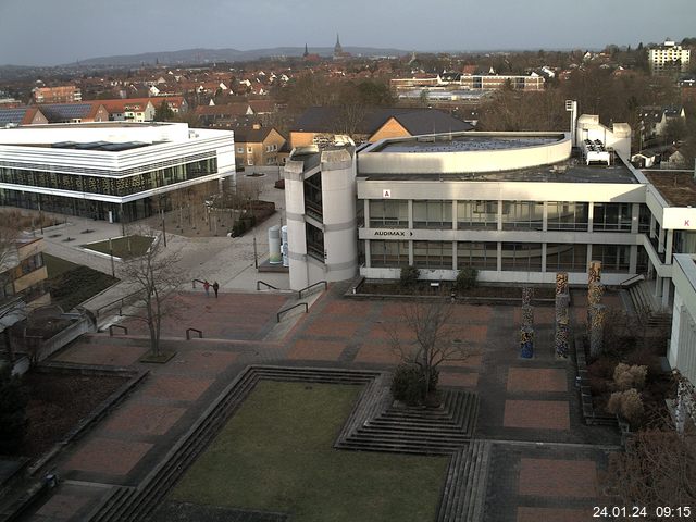 Foto der Webcam: Verwaltungsgebäude, Innenhof mit Audimax, Hörsaal-Gebäude 1