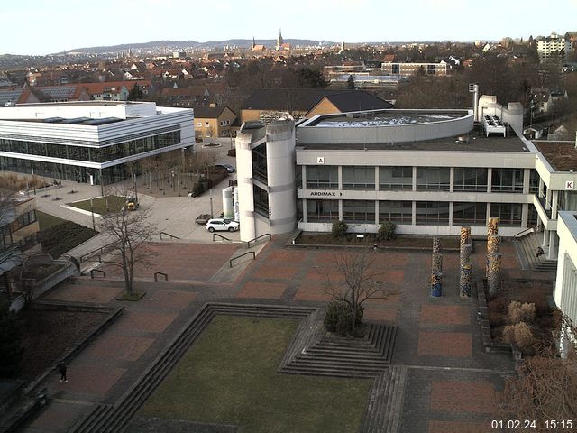 Foto der Webcam: Verwaltungsgeb&auml;ude, Innenhof mit Audimax, H&ouml;rsaal-Geb&auml;ude 1