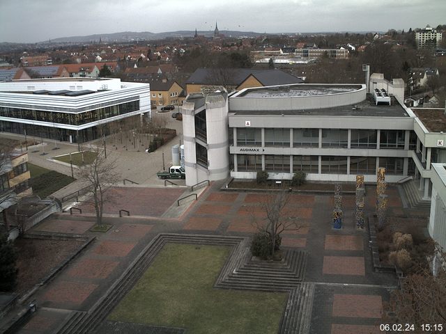 Foto der Webcam: Verwaltungsgeb&auml;ude, Innenhof mit Audimax, H&ouml;rsaal-Geb&auml;ude 1
