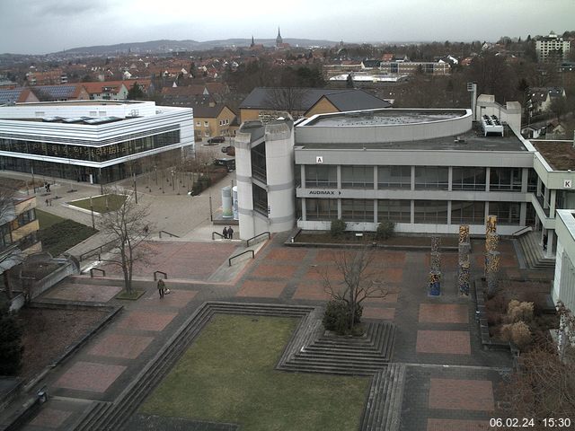 Foto der Webcam: Verwaltungsgeb&auml;ude, Innenhof mit Audimax, H&ouml;rsaal-Geb&auml;ude 1