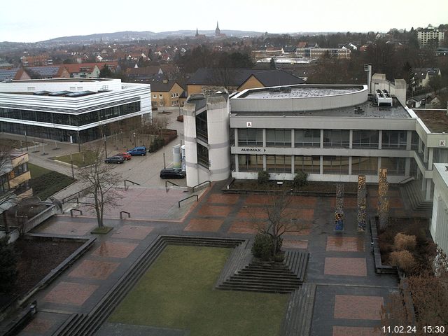Foto der Webcam: Verwaltungsgeb&auml;ude, Innenhof mit Audimax, H&ouml;rsaal-Geb&auml;ude 1