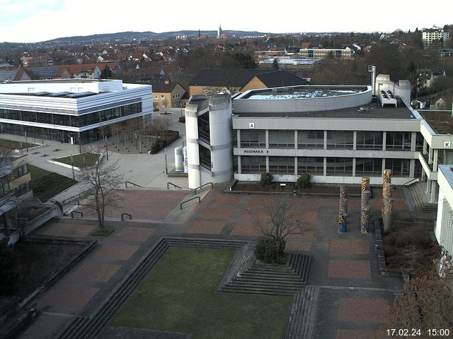 Foto der Webcam: Verwaltungsgeb&auml;ude, Innenhof mit Audimax, H&ouml;rsaal-Geb&auml;ude 1
