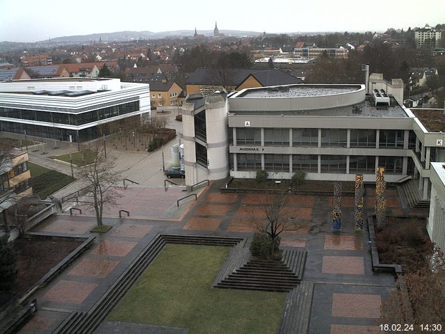 Foto der Webcam: Verwaltungsgeb&auml;ude, Innenhof mit Audimax, H&ouml;rsaal-Geb&auml;ude 1