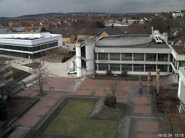 Foto der Webcam: Verwaltungsgeb&auml;ude, Innenhof mit Audimax, H&ouml;rsaal-Geb&auml;ude 1