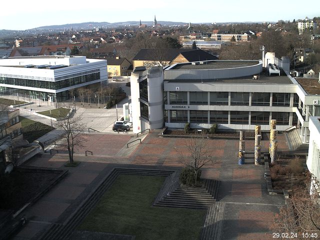 Foto der Webcam: Verwaltungsgeb&auml;ude, Innenhof mit Audimax, H&ouml;rsaal-Geb&auml;ude 1