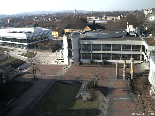 Foto der Webcam: Verwaltungsgeb&auml;ude, Innenhof mit Audimax, H&ouml;rsaal-Geb&auml;ude 1