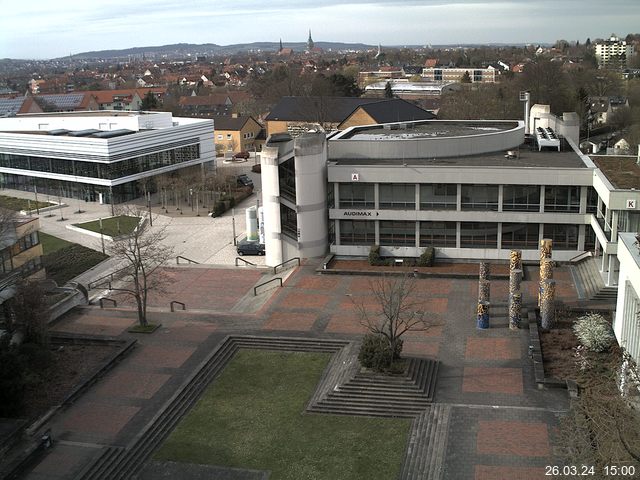 Foto der Webcam: Verwaltungsgeb&auml;ude, Innenhof mit Audimax, H&ouml;rsaal-Geb&auml;ude 1