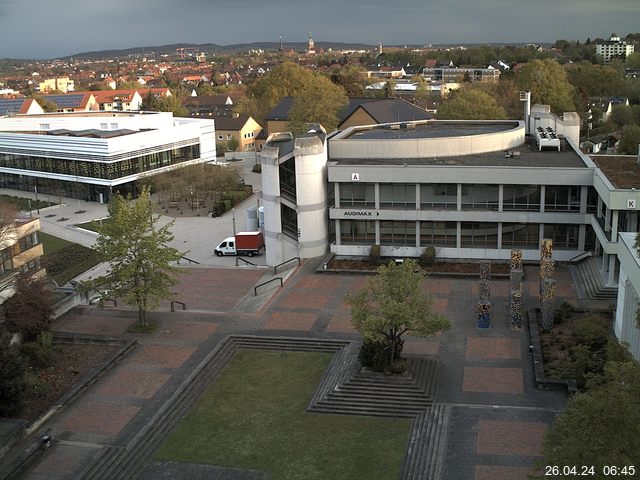 Foto der Webcam: Verwaltungsgeb&auml;ude, Innenhof mit Audimax, H&ouml;rsaal-Geb&auml;ude 1