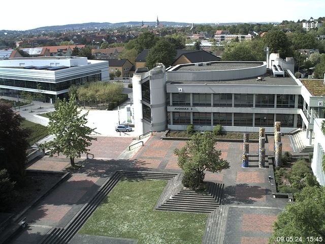 Foto der Webcam: Verwaltungsgeb&auml;ude, Innenhof mit Audimax, H&ouml;rsaal-Geb&auml;ude 1