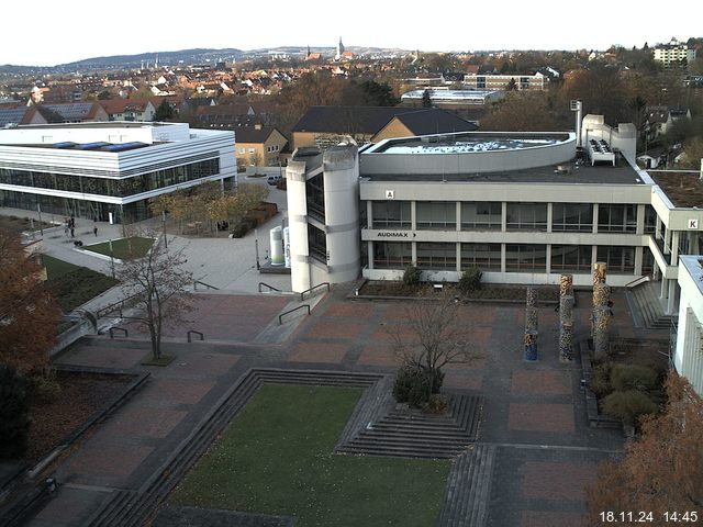 Foto der Webcam: Verwaltungsgeb&auml;ude, Innenhof mit Audimax, H&ouml;rsaal-Geb&auml;ude 1