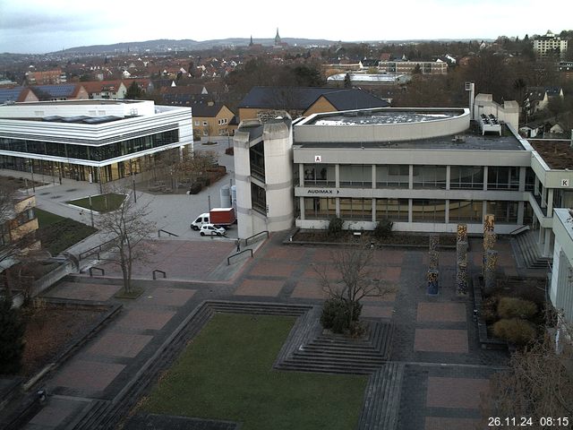 Foto der Webcam: Verwaltungsgebäude, Innenhof mit Audimax, Hörsaal-Gebäude 1