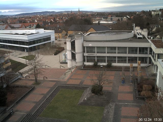 Foto der Webcam: Verwaltungsgeb&auml;ude, Innenhof mit Audimax, H&ouml;rsaal-Geb&auml;ude 1