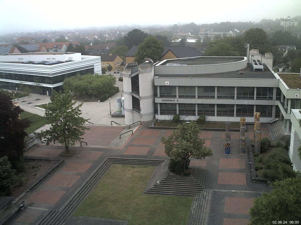 Foto der Webcam: Verwaltungsgeb&auml;ude, Innenhof mit Audimax, H&ouml;rsaal-Geb&auml;ude 1