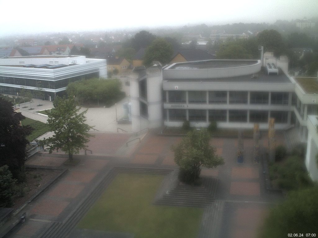 Foto der Webcam: Verwaltungsgeb&auml;ude, Innenhof mit Audimax, H&ouml;rsaal-Geb&auml;ude 1