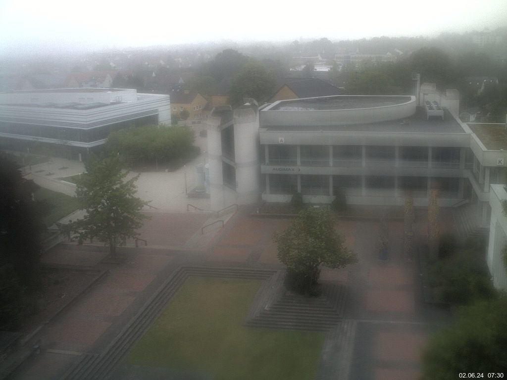 Foto der Webcam: Verwaltungsgeb&auml;ude, Innenhof mit Audimax, H&ouml;rsaal-Geb&auml;ude 1