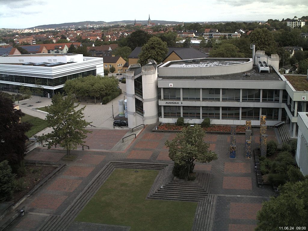 Foto der Webcam: Verwaltungsgeb&auml;ude, Innenhof mit Audimax, H&ouml;rsaal-Geb&auml;ude 1