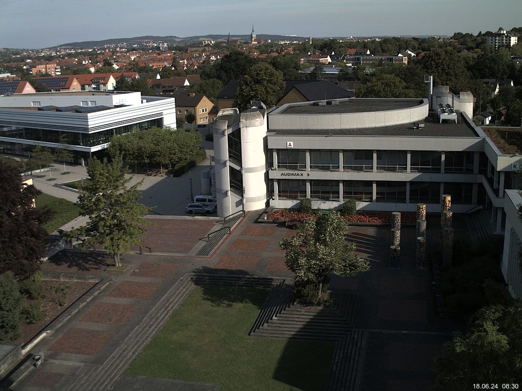 Foto der Webcam: Verwaltungsgeb&auml;ude, Innenhof mit Audimax, H&ouml;rsaal-Geb&auml;ude 1