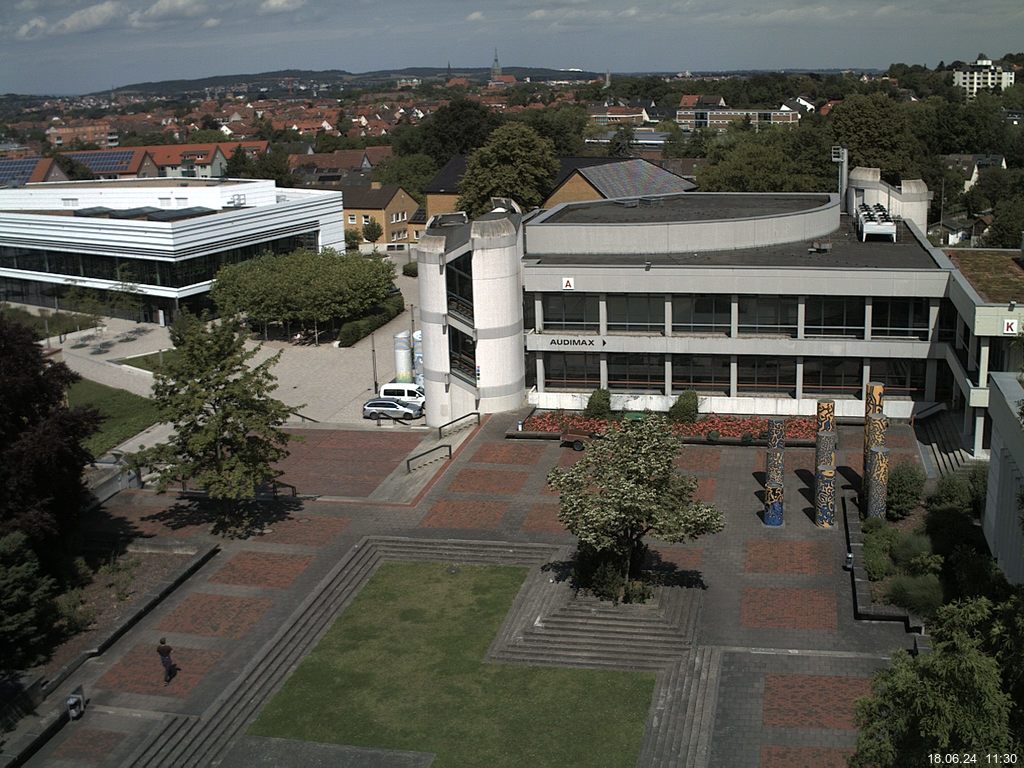 Foto der Webcam: Verwaltungsgeb&auml;ude, Innenhof mit Audimax, H&ouml;rsaal-Geb&auml;ude 1
