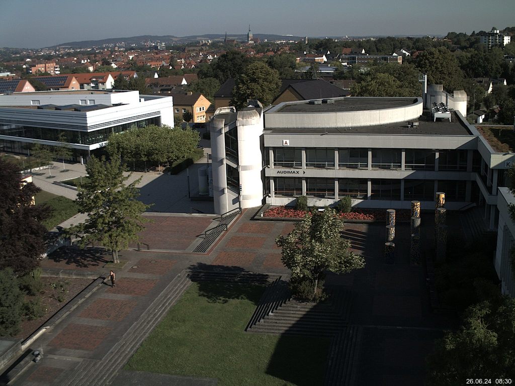Foto der Webcam: Verwaltungsgeb&auml;ude, Innenhof mit Audimax, H&ouml;rsaal-Geb&auml;ude 1