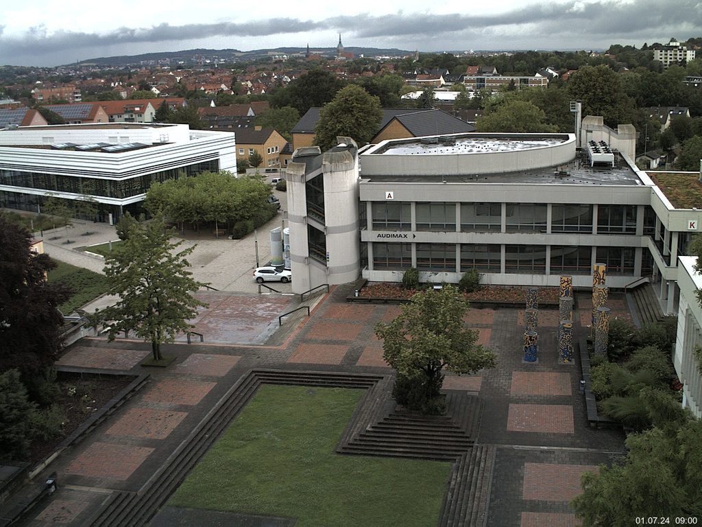 Foto der Webcam: Verwaltungsgeb&auml;ude, Innenhof mit Audimax, H&ouml;rsaal-Geb&auml;ude 1