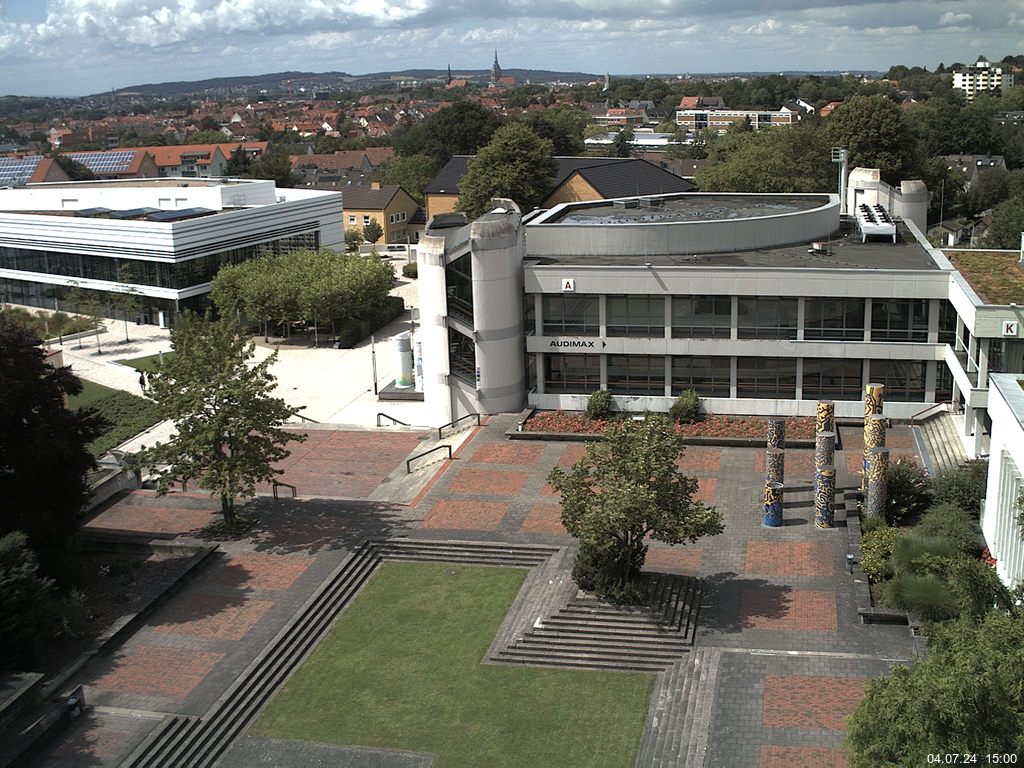 Foto der Webcam: Verwaltungsgeb&auml;ude, Innenhof mit Audimax, H&ouml;rsaal-Geb&auml;ude 1