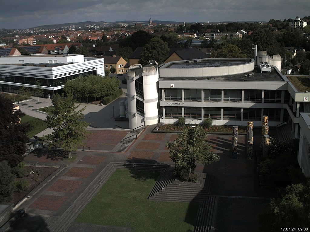 Foto der Webcam: Verwaltungsgeb&auml;ude, Innenhof mit Audimax, H&ouml;rsaal-Geb&auml;ude 1