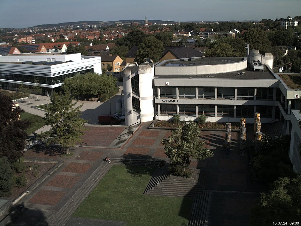 Foto der Webcam: Verwaltungsgeb&auml;ude, Innenhof mit Audimax, H&ouml;rsaal-Geb&auml;ude 1