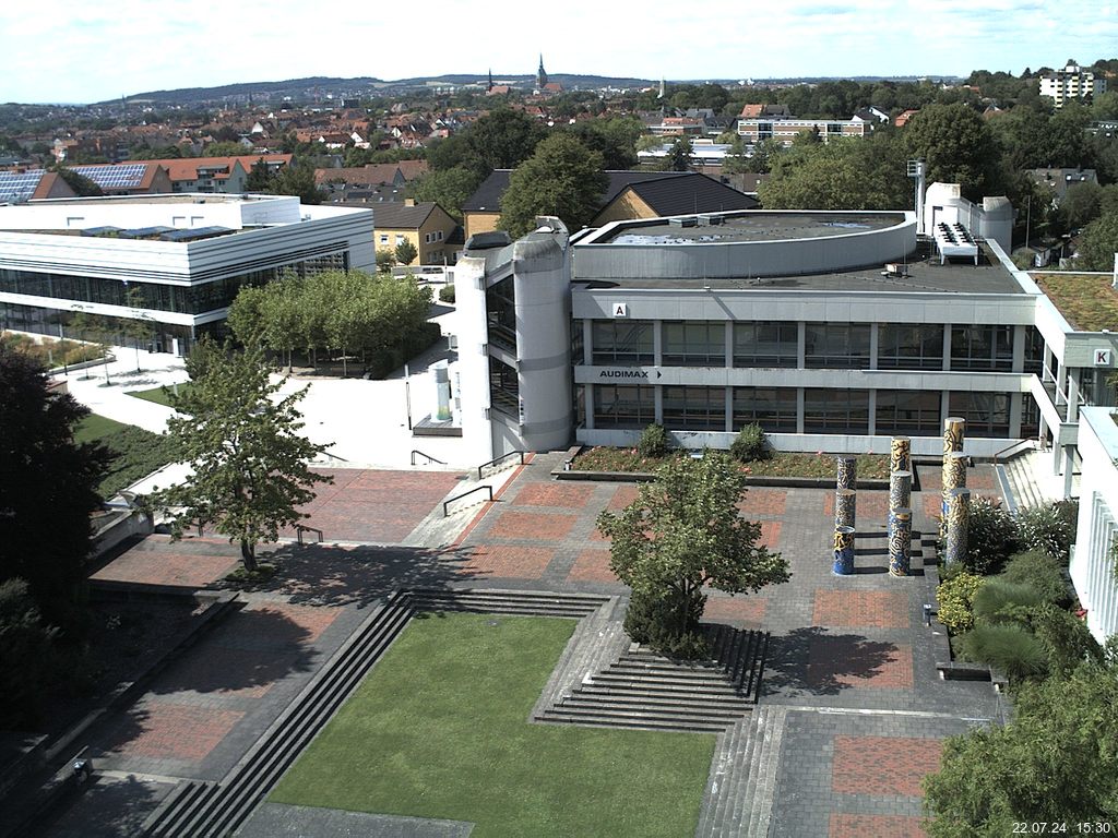 Foto der Webcam: Verwaltungsgeb&auml;ude, Innenhof mit Audimax, H&ouml;rsaal-Geb&auml;ude 1