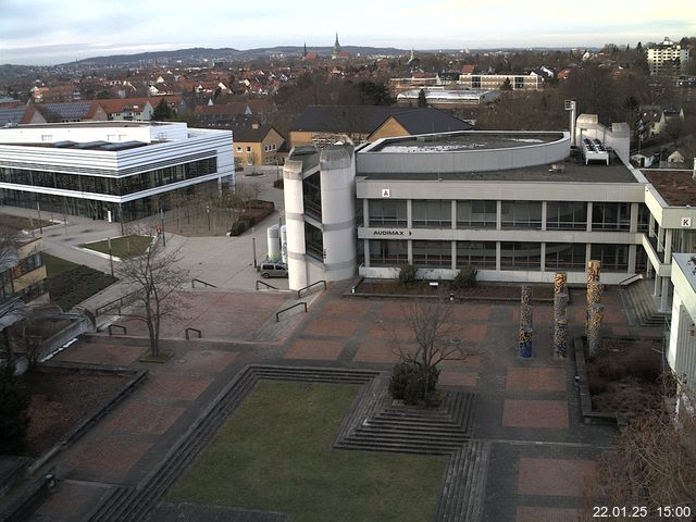 Foto der Webcam: Verwaltungsgeb&auml;ude, Innenhof mit Audimax, H&ouml;rsaal-Geb&auml;ude 1