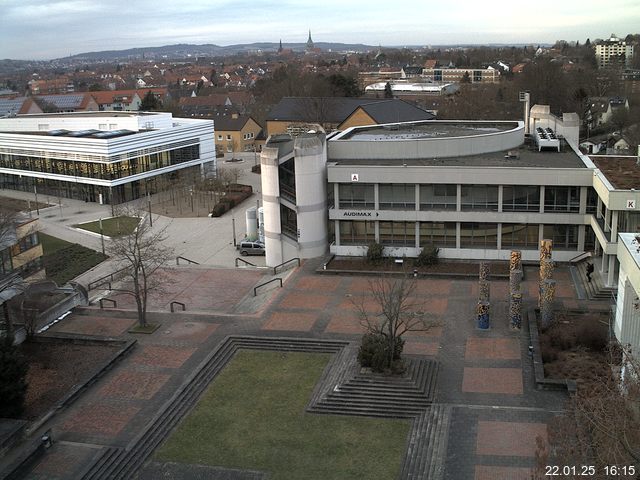 Foto der Webcam: Verwaltungsgeb&auml;ude, Innenhof mit Audimax, H&ouml;rsaal-Geb&auml;ude 1