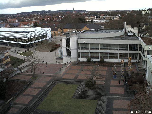 Foto der Webcam: Verwaltungsgeb&auml;ude, Innenhof mit Audimax, H&ouml;rsaal-Geb&auml;ude 1