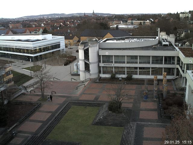 Foto der Webcam: Verwaltungsgeb&auml;ude, Innenhof mit Audimax, H&ouml;rsaal-Geb&auml;ude 1