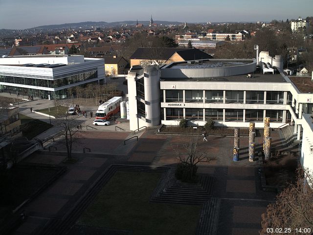 Foto der Webcam: Verwaltungsgeb&auml;ude, Innenhof mit Audimax, H&ouml;rsaal-Geb&auml;ude 1