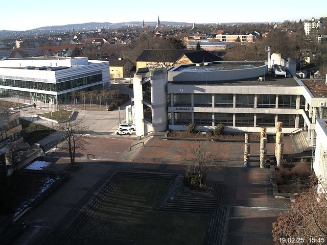 Foto der Webcam: Verwaltungsgeb&auml;ude, Innenhof mit Audimax, H&ouml;rsaal-Geb&auml;ude 1