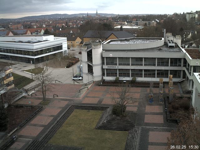 Foto der Webcam: Verwaltungsgeb&auml;ude, Innenhof mit Audimax, H&ouml;rsaal-Geb&auml;ude 1