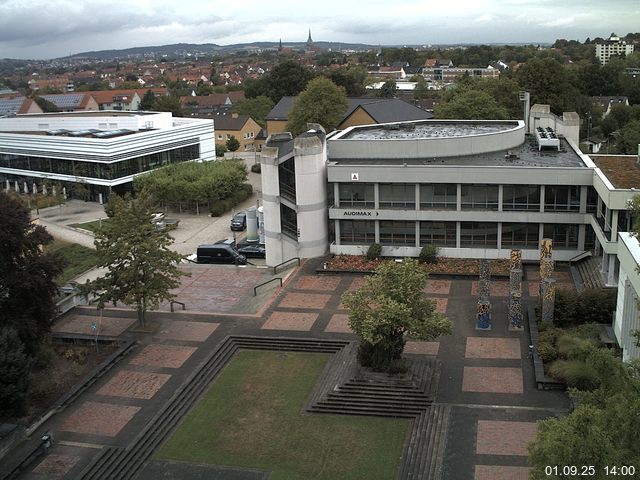 Foto der Webcam: Verwaltungsgeb&auml;ude, Innenhof mit Audimax, H&ouml;rsaal-Geb&auml;ude 1