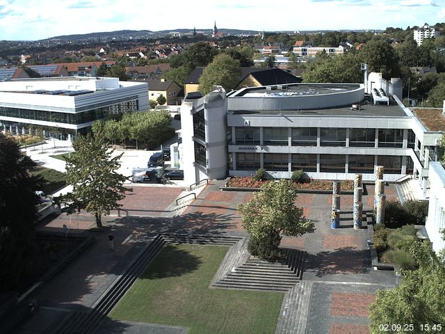 Foto der Webcam: Verwaltungsgeb&auml;ude, Innenhof mit Audimax, H&ouml;rsaal-Geb&auml;ude 1